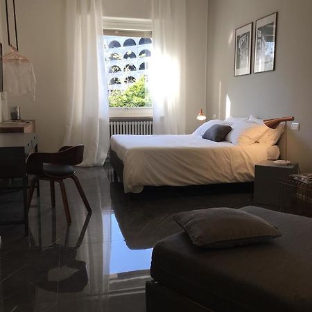 Suite Vogue Stazione Voghera Exterior photo