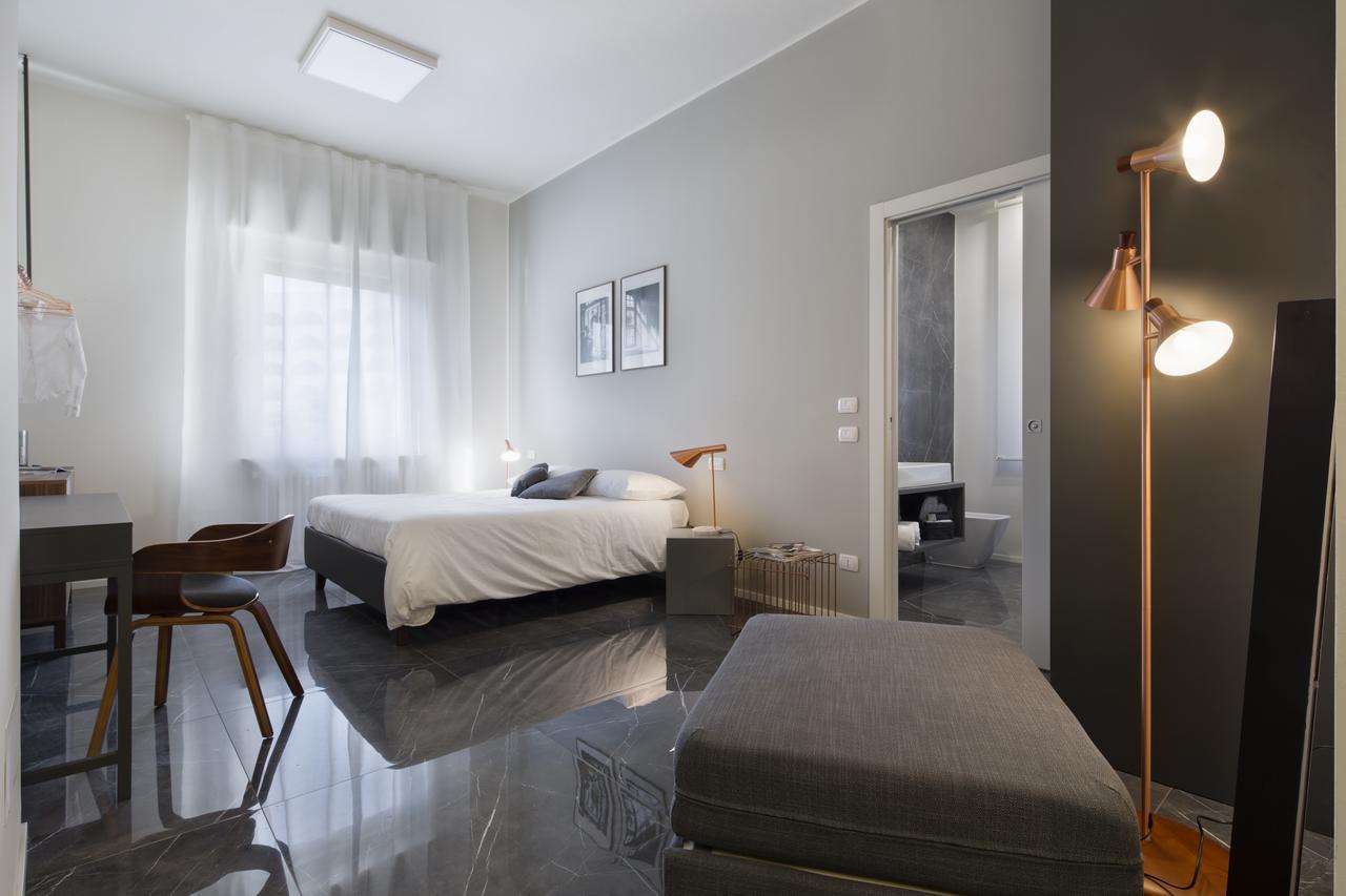 Suite Vogue Stazione Voghera Exterior photo